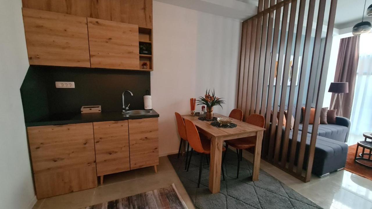 Apartman Orange 부고즈노 외부 사진