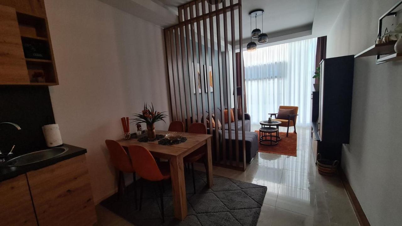 Apartman Orange 부고즈노 외부 사진